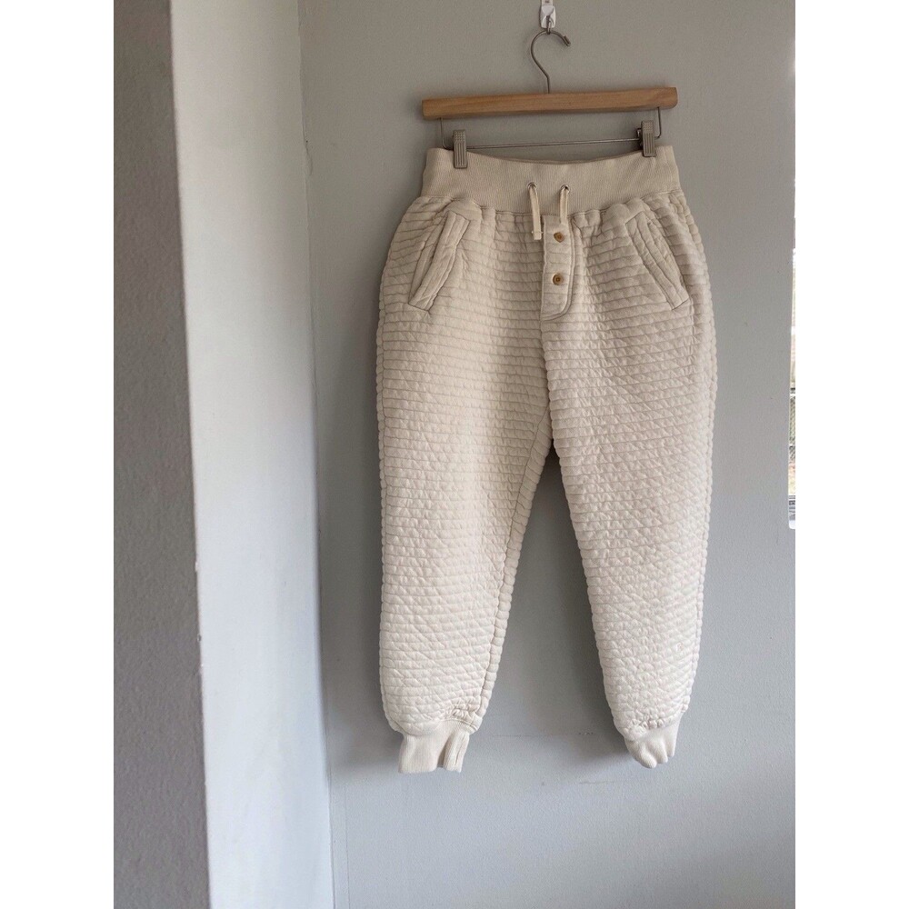 Everlane Women's quilted cream joggers  M 100% organic cotton